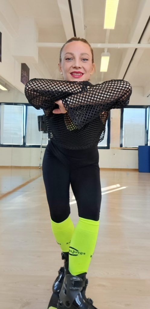 Foto di Simion Elena Alexandra, docente dei corsi di Fitness di School of Art Verona.